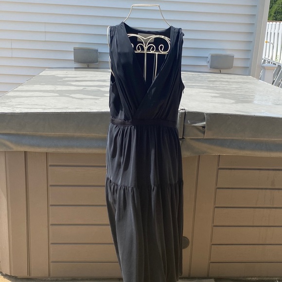 LK Bennett Dresses & Skirts - L.K. Bennett London beautiful black dress in great condition
